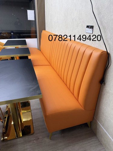 Booth seating cafe pub - cafe,,